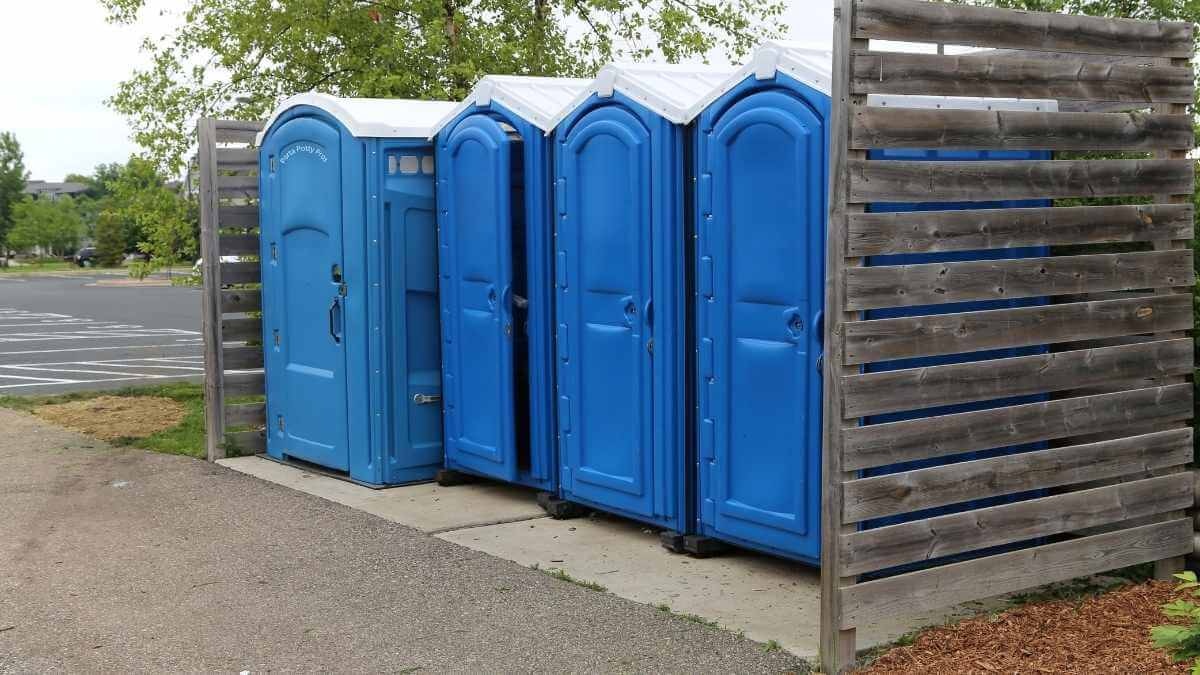 Porta Potty Rental Pros - Quality Portable Restroom Services in Yuma, TN, 38390